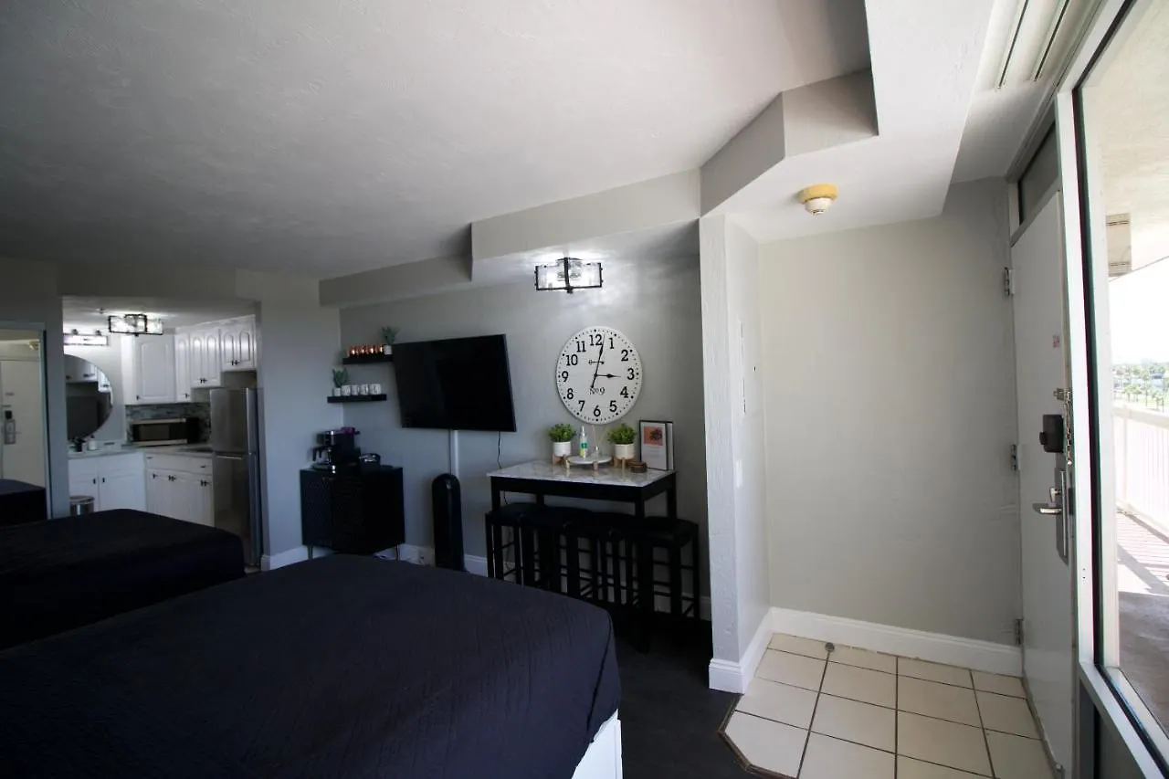 Modern Beach Condo-Daytona Beach 0*,  United States