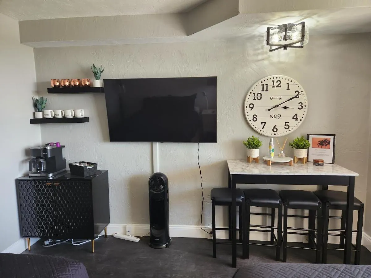 Modern Beach Condo-Daytona Beach 0*,